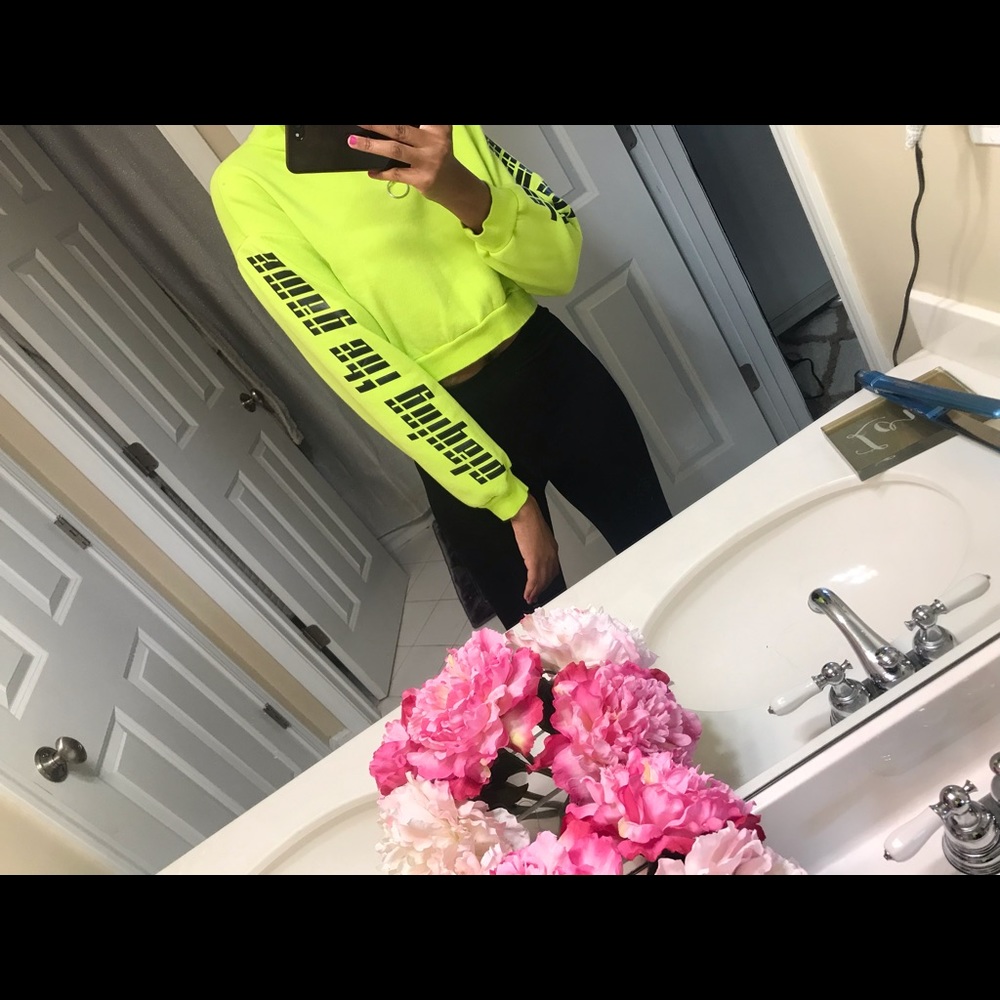 “Playing the game” crop sweatshirt